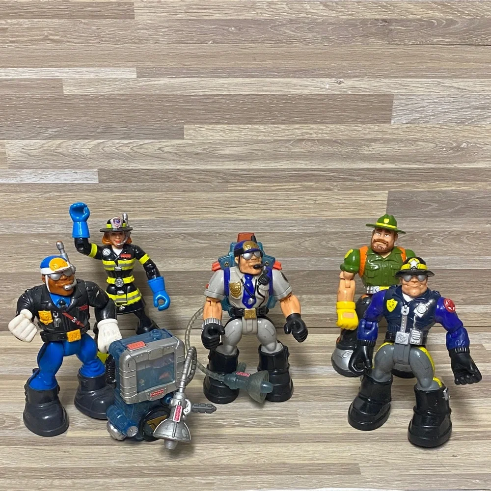 Fisher price heros Action Figure Set essential workers